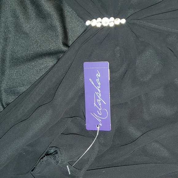 Metaphor Pin Back Dress - Picture 2 of 10